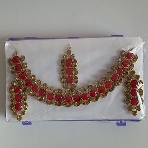 Elegant Gold and Red Jewelry Set